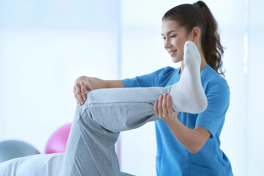 Vật lý trị liệu giúp cải thiện tình trạng đau do thoái hóa khớp hiệu quả